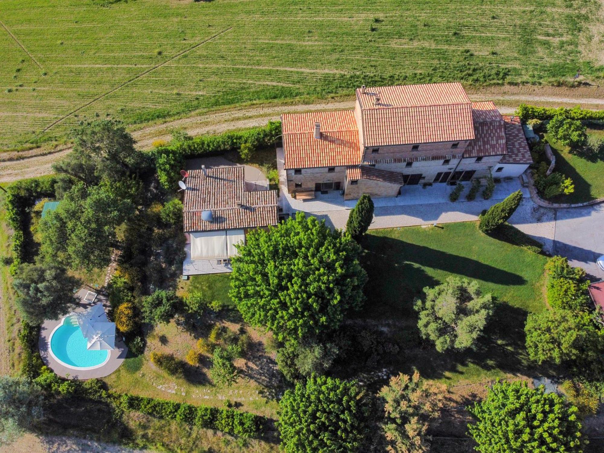 Casali Marchigiani - Ville Vacanza Private Con Piscina Ostra Eksteriør billede